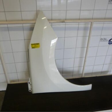 Peugeot 3008  Kotflügel rechts vorne 2013 7841Z1