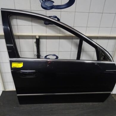Peugeot 607 2.2 16V Front door 4-door, right 2005 9004L4