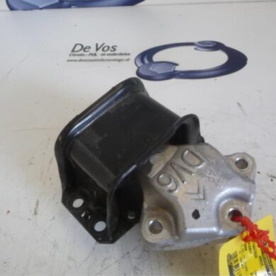 Peugeot 3008  Engine mount BHZ-BHZBH01 2015 1807GF
