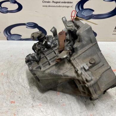 Peugeot 107 1.0 12V Versnellingsbak CFB 2012 2231W5
