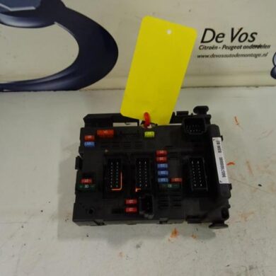 Peugeot 206 PLUS  Zekeringkast 2011 6500Y1