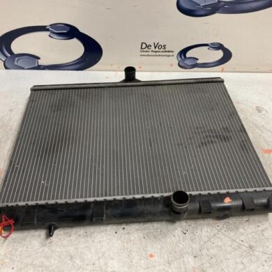 Citroen DS4  Radiator AHR 2015 133391-1333A2