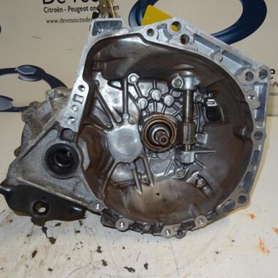 Peugeot 108  Versnellingsbak CFB 2015 1611551880