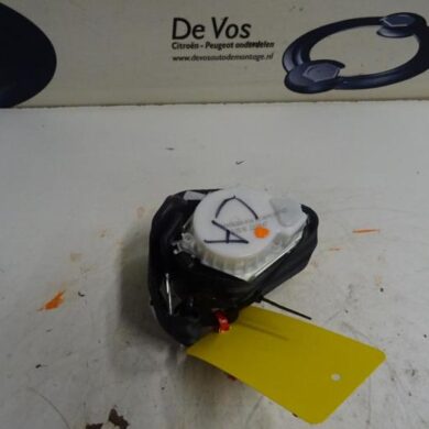 Citroen C4 Cactus  Rear seatbelt, left 2018 98009740XX