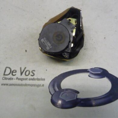 Peugeot 205 1.1 XE,GE,XL,GL,XR,GR Rear seatbelt, left 1994 8971SC