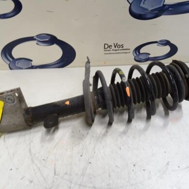 Citroen DS4  Front shock absorber rod, left 2014 5208W7