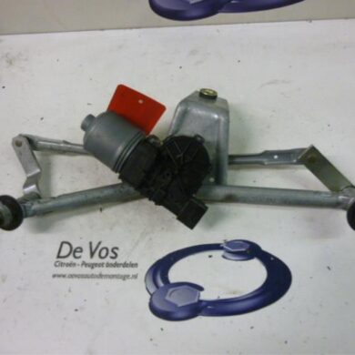 Peugeot 206  Front wiper motor 2006 6405N5