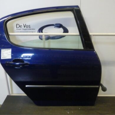 Peugeot 407 2.0 HDiF 16V Rear door 4-door, right 2004 9008N1