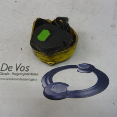 Peugeot 306 1.4 SL,SR Rear seatbelt, right 1996 8972Y3