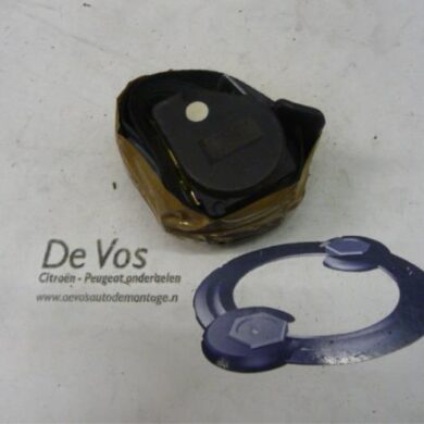 Peugeot 306 1.6 Rear seatbelt, right 1998 8972NY