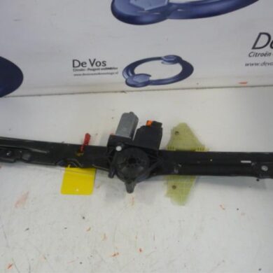 Citroen Jumpy  Ruitmechaniek 4Deurs rechts-voor 2016 9808388480