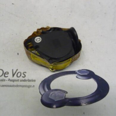 Citroen Saxo 1.5 D Rear seatbelt, right 2000 8973GK