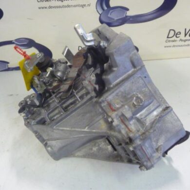 Peugeot 108  Versnellingsbak CFB 2015 1611551880