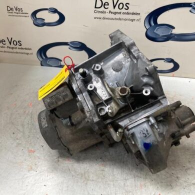 Peugeot 208  Gearbox HNZ 2015 1611920380-1612444380-1611920680 20ET26