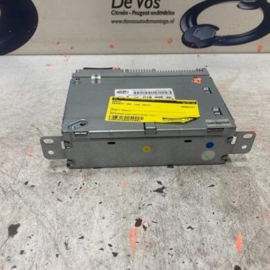 Peugeot 208 1.4 16V Radio 2012 1608758880-9801840680