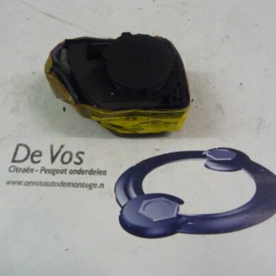 Citroen C5 2.0 HDi 110 Rear seatbelt, right 2002 8974KE