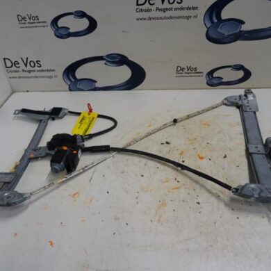 Peugeot 207  Window mechanism 2-door, front right 2011 9222GH