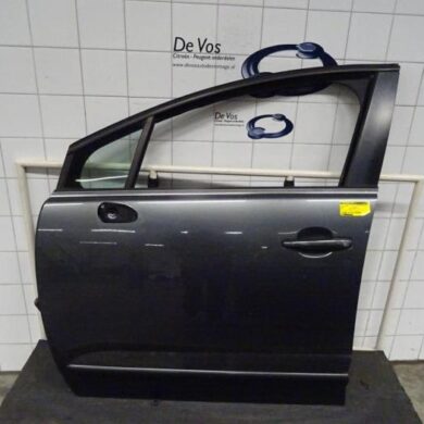 Peugeot 5008  Door 4-door, front left 2011 9002AR