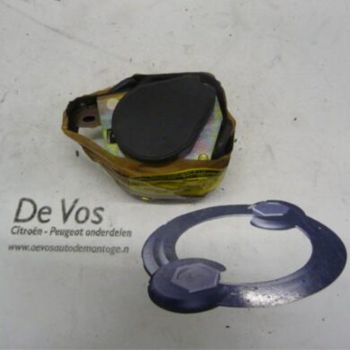 Peugeot 407 2.2 16V Rear seatbelt, left 2004 8974HK