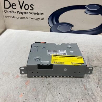 DS Automobiles DS3 Crossback 1.2 12V PureTech 130 Radio 2019 9833441180-1646186580-1672350880