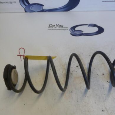 Peugeot 308  Rear coil spring 2016