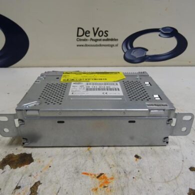 Peugeot 208  Radio 2015 1615338980-1613698480