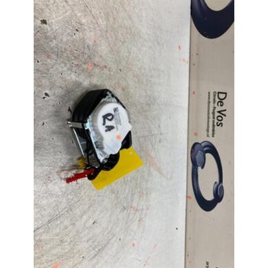 Citroen DS3  Rear seatbelt, right 2013 98019948XX