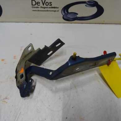 Citroen C4 Picasso  Bonnet Hinge 2011 7912A2