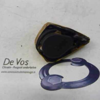 Peugeot 307 2.0 HDi 90 Veiligheidsgordel rechts-achter 2004 8974JS