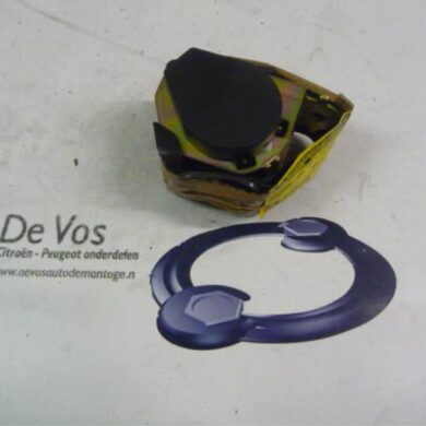 Peugeot 607 2.2 HDi 16V FAP Rear seatbelt, left 2004 8974AY