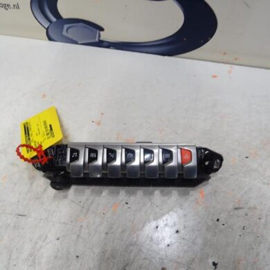 Peugeot 5008  Schakelaar 2018 98249153DX