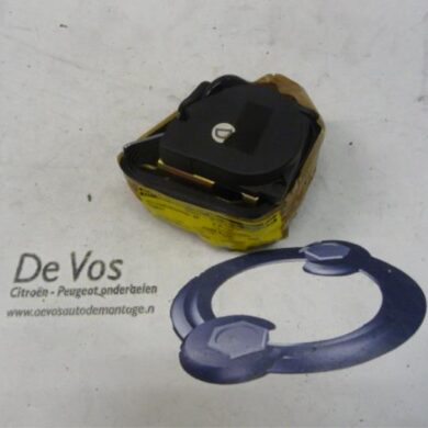 Peugeot 306 1.9 D Rear seatbelt, right 2000 8973W8
