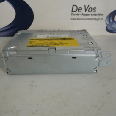 Peugeot 208  Radio 2015 1613467880