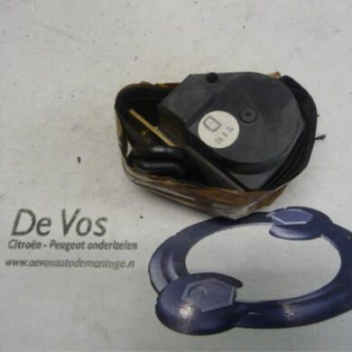 Peugeot 309 1.4 Front seatbelt, right 1990 8971VC