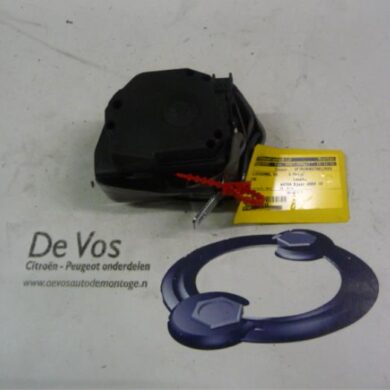 Citroen C5 2.0 HDiF 16V Veiligheidsgordel rechts-achter 2004 8974W5-8975P4