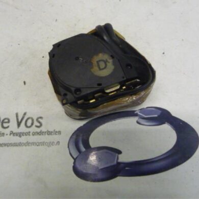 Peugeot 205 1.4 Front seatbelt, right 1997 8971RV