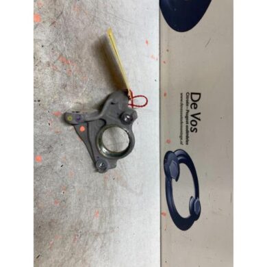 Opel Grandland X  Engine mount 5GY 2021 9801017180