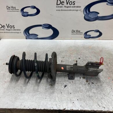 Peugeot RCZ  Front shock absorber rod, right 2012 5208P1