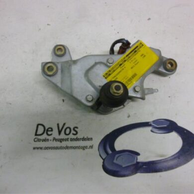 Citroen Saxo 1.5 D Rear wiper motor 1999 6405H7