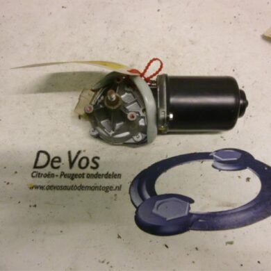 Citroen Saxo 1.1i X,SX Front wiper motor 1998 640583