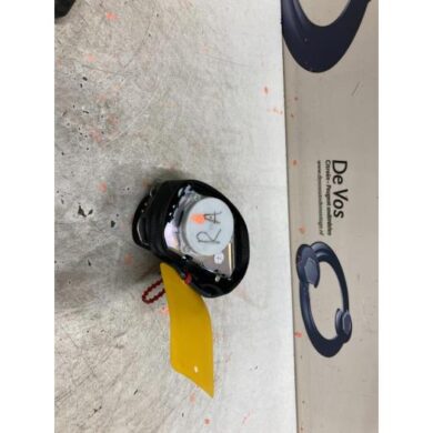 Peugeot 3008  Rear seatbelt, right 2010 8975HY