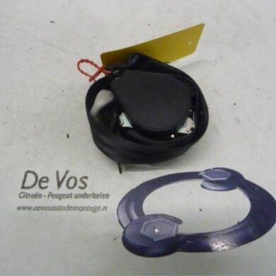 Peugeot 207 1.6 HDi 16V Rear seatbelt, right 2010 8975XQ