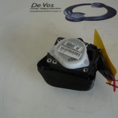 Citroen C4 1.6 16V VTi Rear seatbelt, right 2012 8975ZR-8976C2