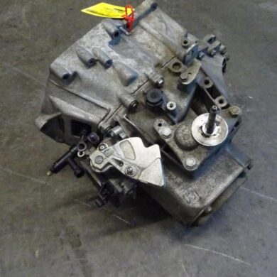 Peugeot 5008  Versnellingsbak 9HR9H05 2012 2231E6-2232F3 20EA07