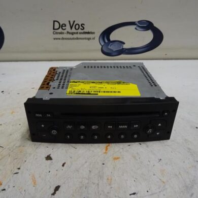 Peugeot 307 1.6 16V Radio CD Speler 2005 6564RT-6564RV