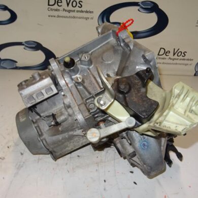 Citroen DS3  Gearbox HNZ-HNZHN01 2015 1611920380-1612444380-1611920680 20ET25