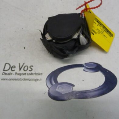 Peugeot 207  Rear seatbelt, right 2008 8975J8