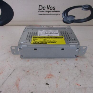 Peugeot 208  Radio 2016 1615338780