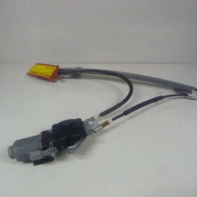 Peugeot 306 1.4 XN,XR,XA,XRA Ruitmechaniek 4Deurs rechts-voor 2000 9222K7