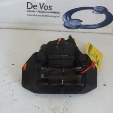 Citroen Saxo 1.1i X,SX Front brake calliper, left HDZ 1999 4400K1-441003